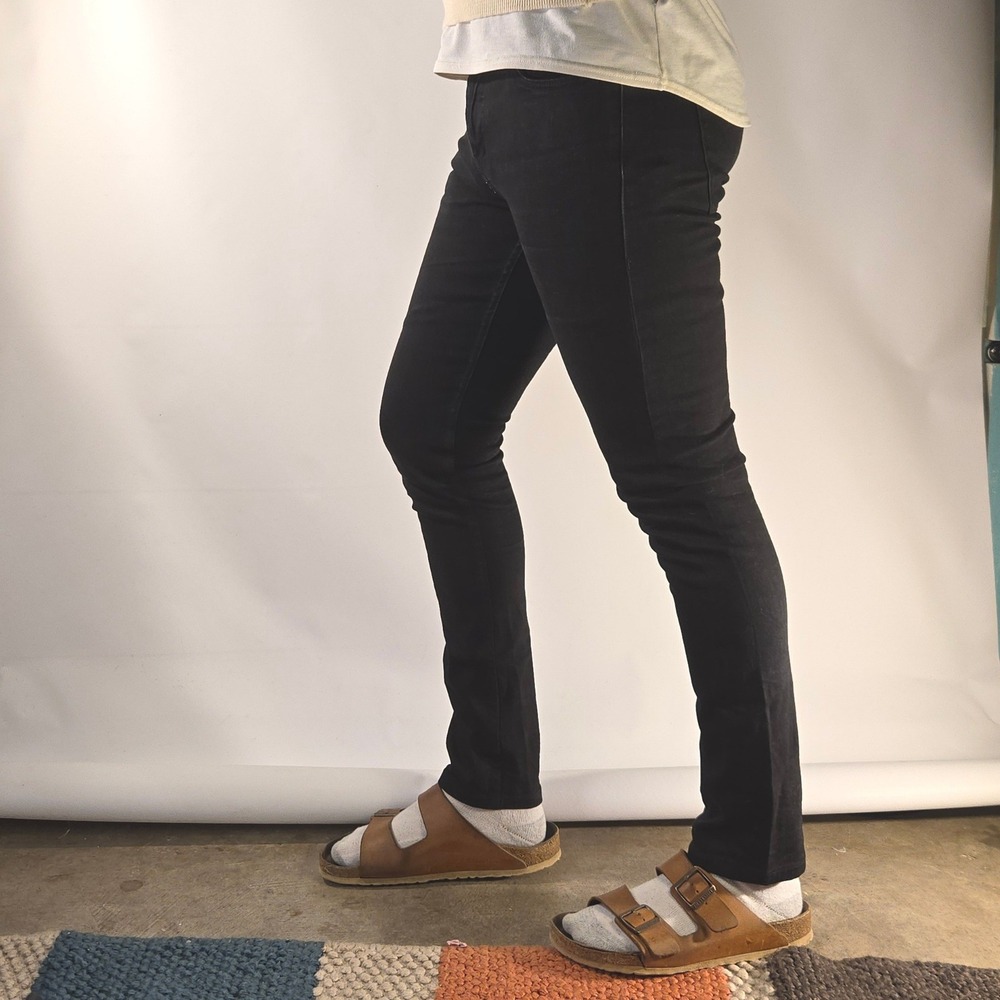 The Unbranded Brand RAW Black 32 UB444 TIGHT 11oz STRETCH‎ Selvedge Denim Jeans